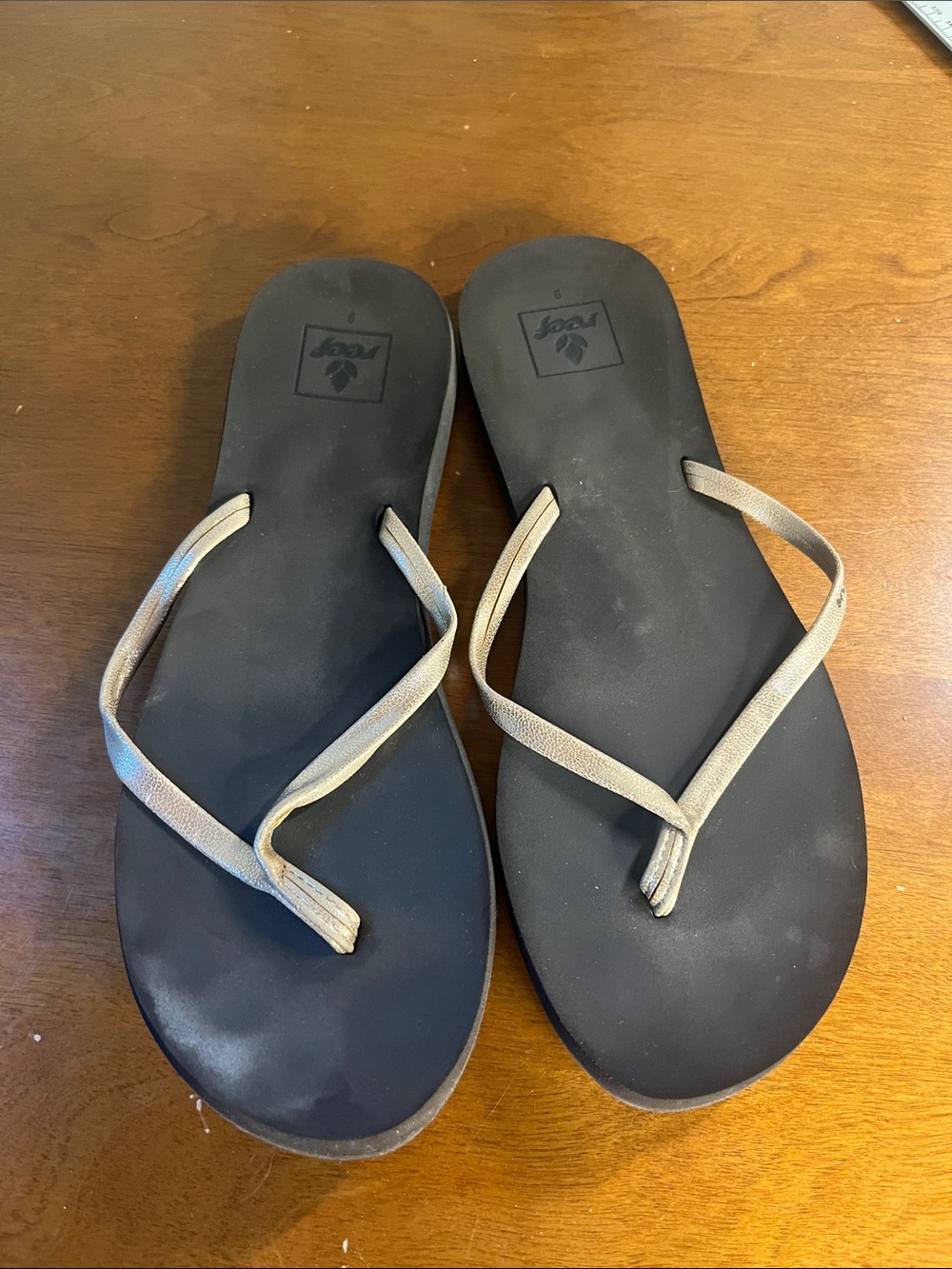 Reef Women's Black Sandals with Metallic Gold Straps